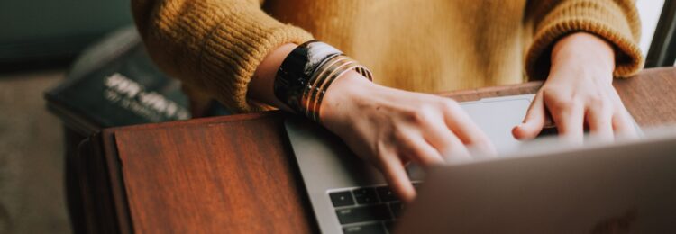 Why Is It Beneficial to Encourage Blog Comments and How to Do It?