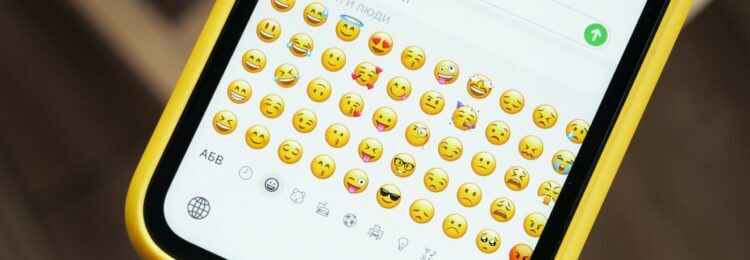 Emojis in SEO. Is It a Good Idea to Use them in the SERPs?