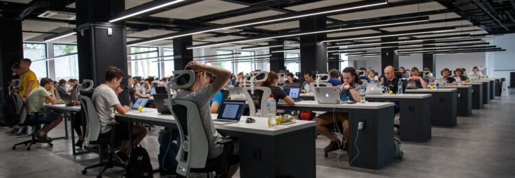 6 Elements of E-commerce Customer Service